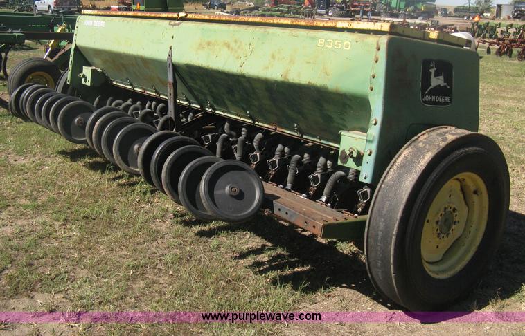 image for item H6298 John Deere 8350 grain drill