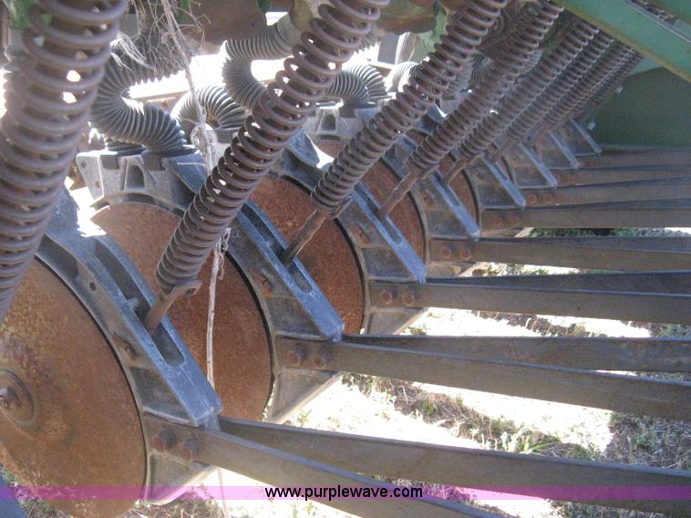 image for item H6298 John Deere 8350 grain drill