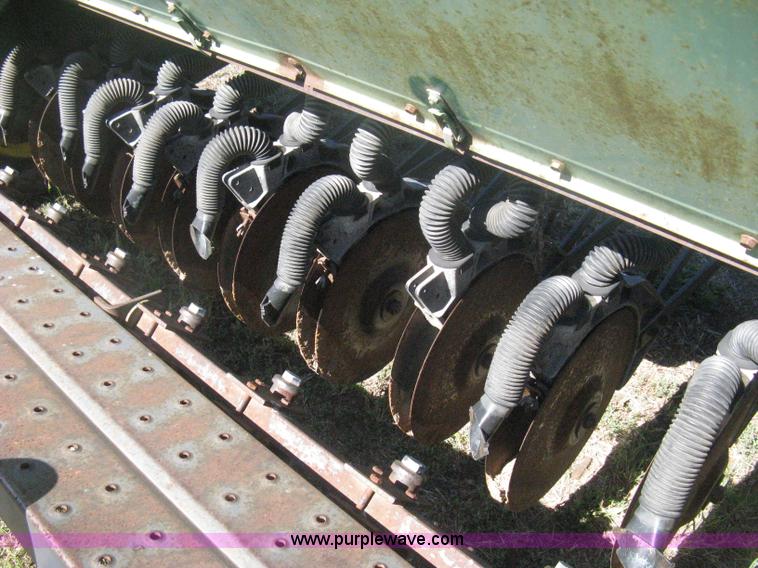 image for item H6298 John Deere 8350 grain drill