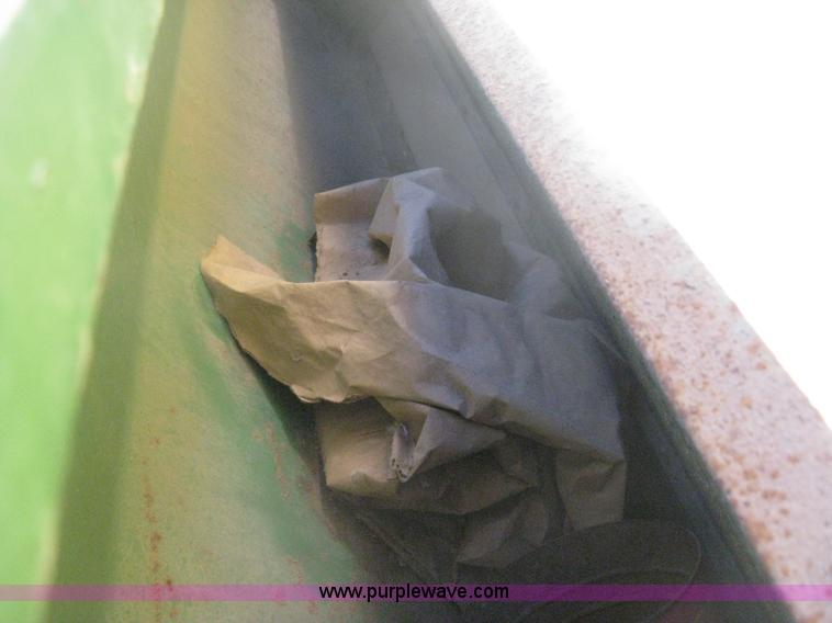 image for item H6298 John Deere 8350 grain drill