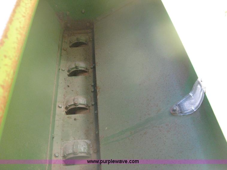 image for item H6298 John Deere 8350 grain drill