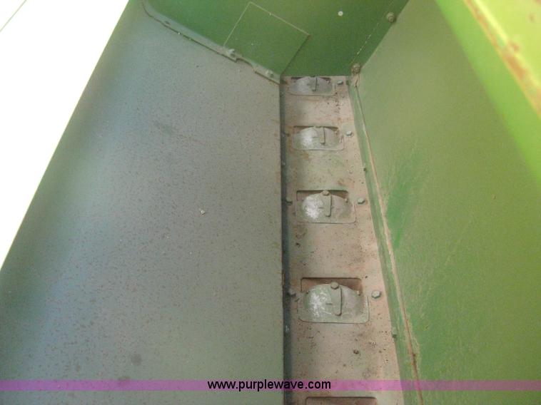 image for item H6298 John Deere 8350 grain drill