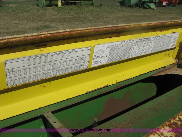 image for item H6298 John Deere 8350 grain drill