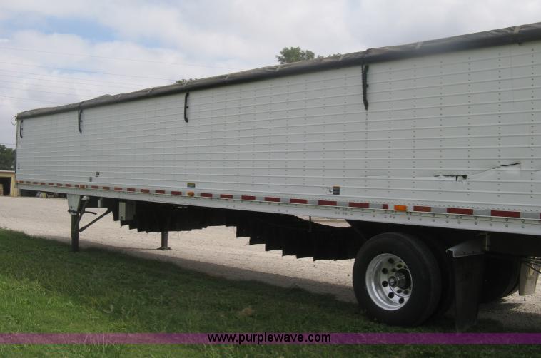 image for item H6312 2008 Wilson DWBT-600 belt trailer