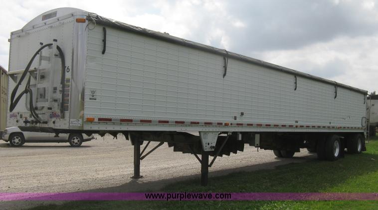 image for item H6312 2008 Wilson DWBT-600 belt trailer
