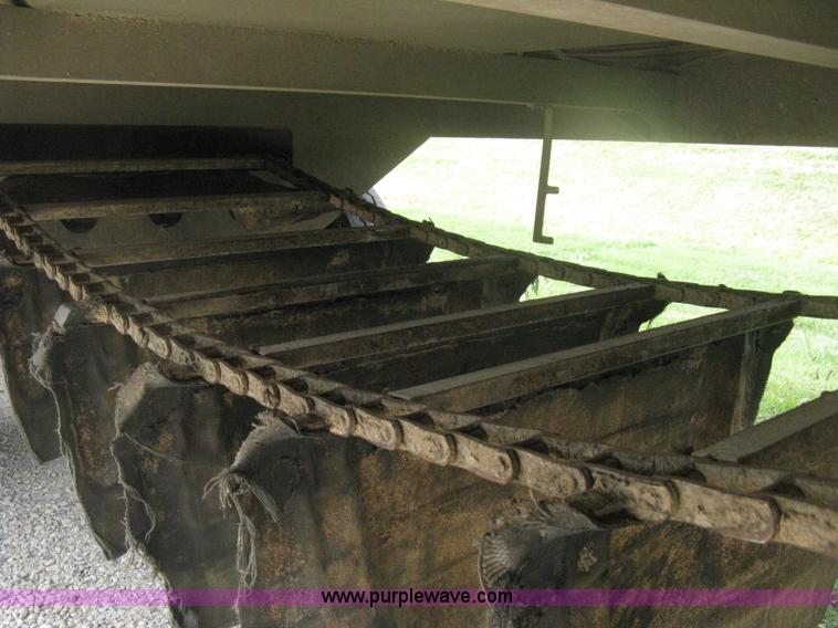 image for item H6312 2008 Wilson DWBT-600 belt trailer