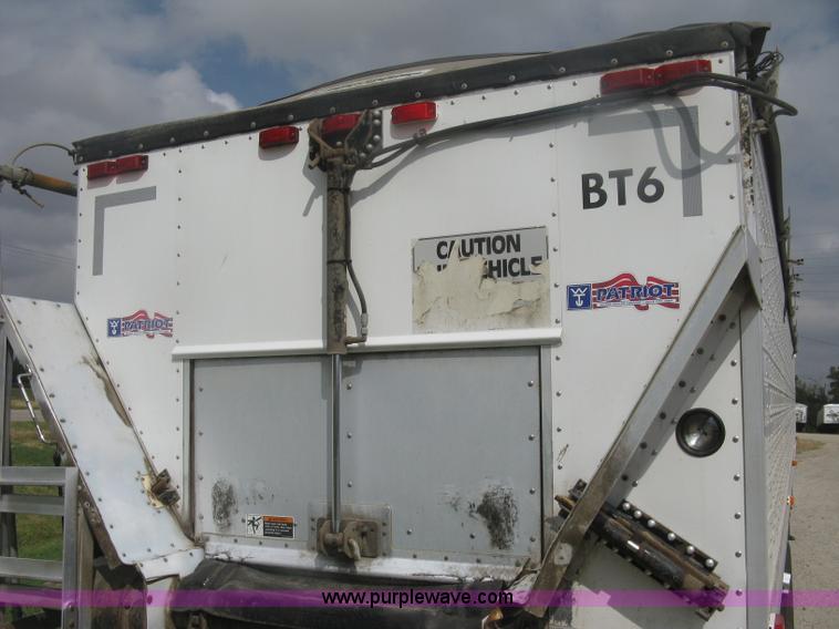 image for item H6312 2008 Wilson DWBT-600 belt trailer