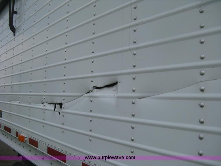 image for item H6312 2008 Wilson DWBT-600 belt trailer