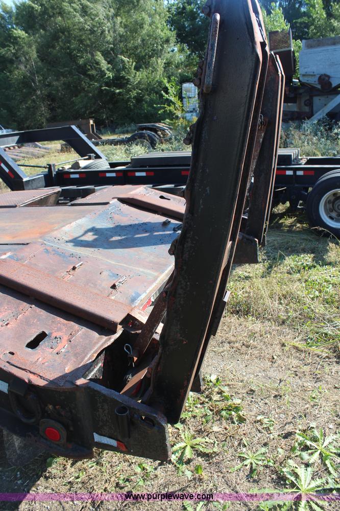 image for item H6753 1978 Hercules 35LB lowboy trailer