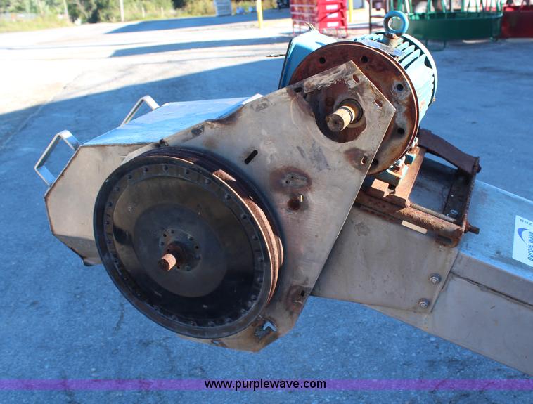 image for item H6768 Speed King stainless steel hopper conveyor