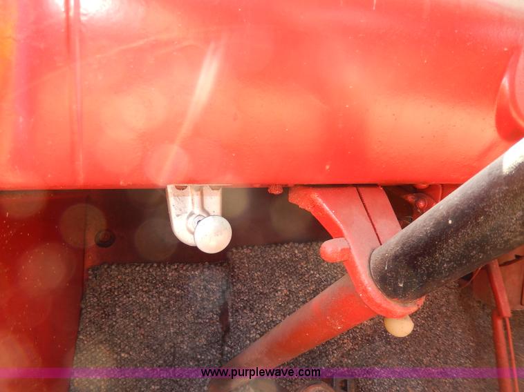 image for item H6866 1946 Studebaker M1528 pickup truck