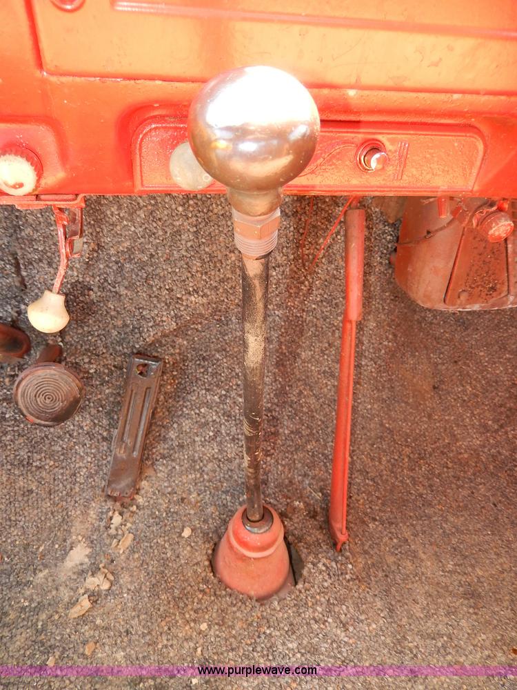 image for item H6866 1946 Studebaker M1528 pickup truck