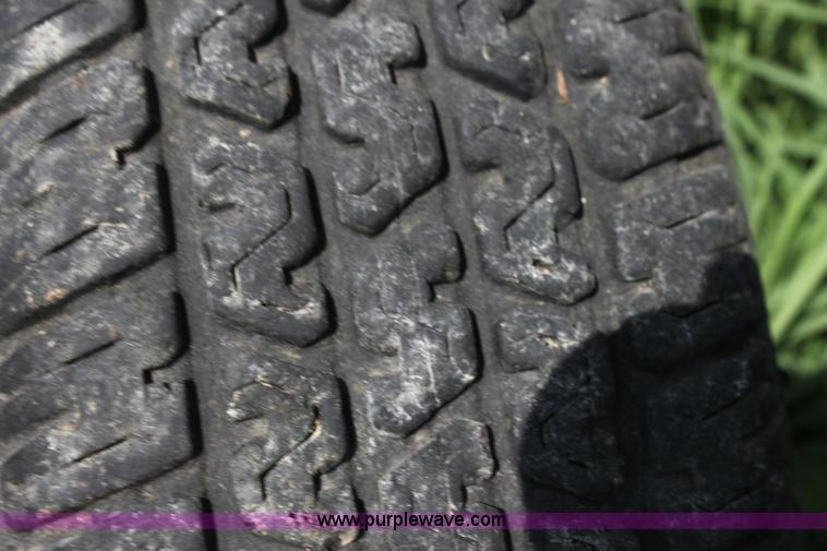 image for item H7337 Vermeer WR24 hay rake