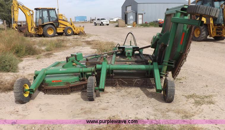 image for item I8442 John Deere 1518 15' rotary mower