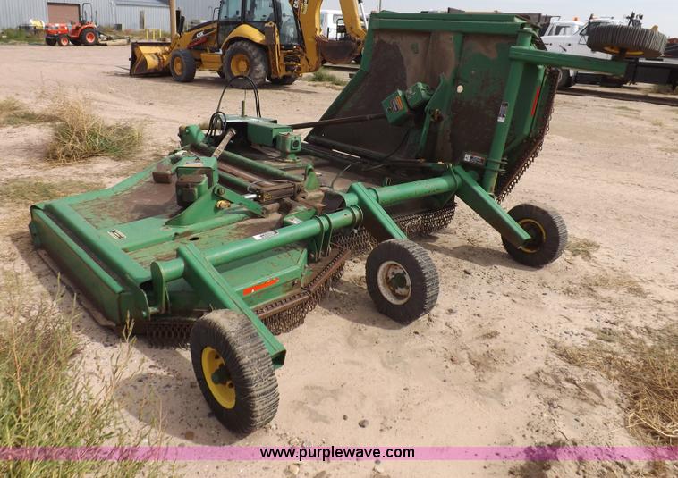 image for item I8442 John Deere 1518 15' rotary mower