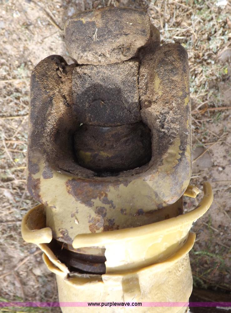 image for item I8442 John Deere 1518 15' rotary mower