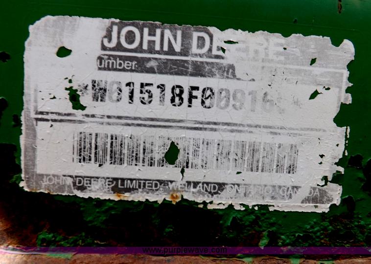 image for item I8442 John Deere 1518 15' rotary mower