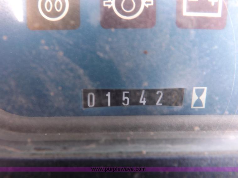 image for item I8445 New Holland TC35A tractor