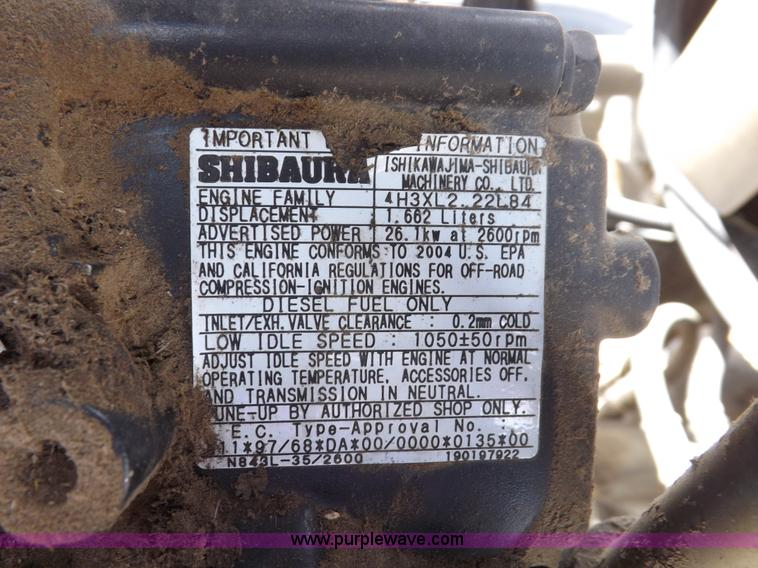 image for item I8445 New Holland TC35A tractor