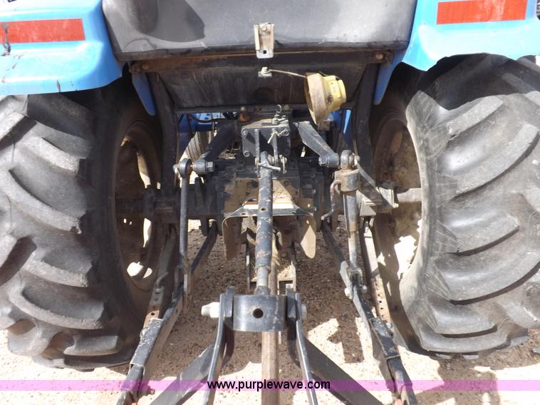 image for item I8445 New Holland TC35A tractor