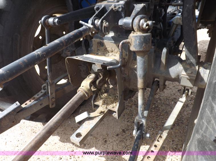 image for item I8445 New Holland TC35A tractor