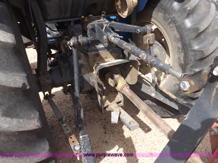 image for item I8445 New Holland TC35A tractor