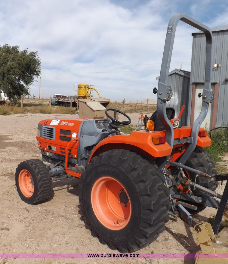 image for item I8447 Kioti DK35 MFWD tractor