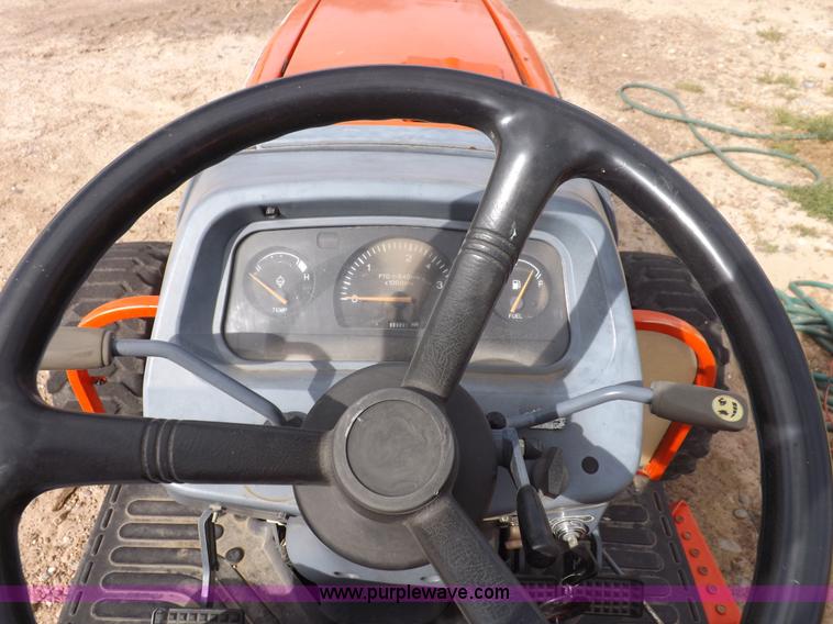 image for item I8447 Kioti DK35 MFWD tractor