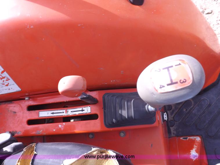 image for item I8447 Kioti DK35 MFWD tractor