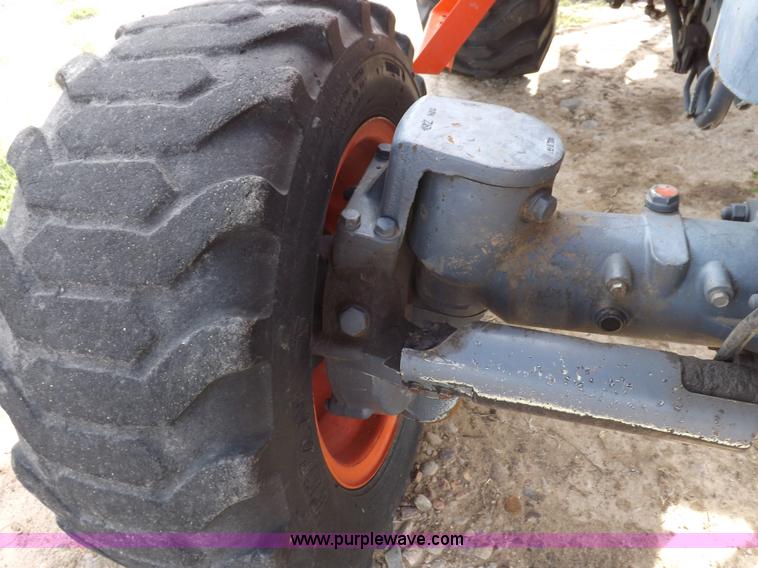 image for item I8447 Kioti DK35 MFWD tractor