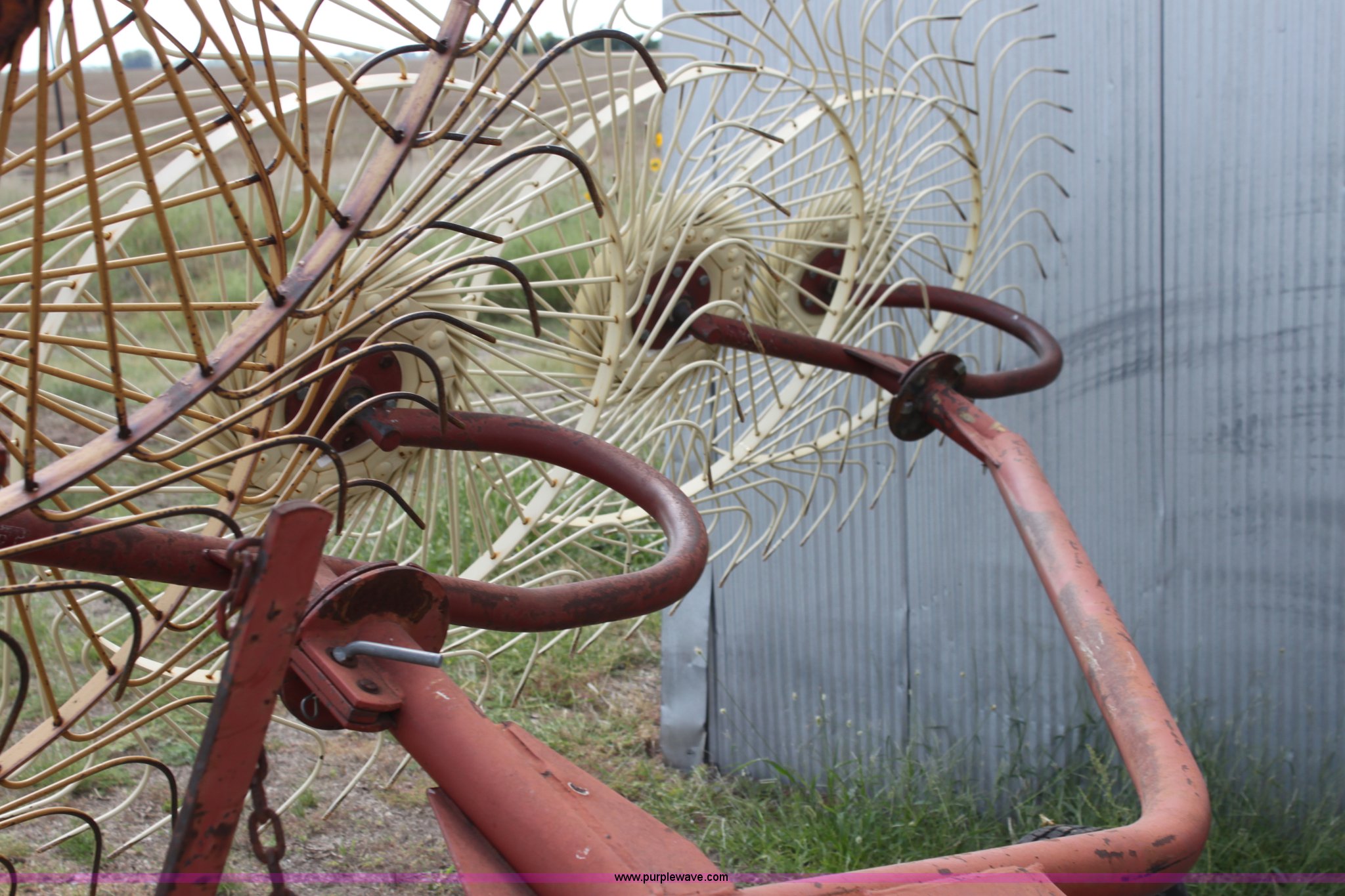 Ogden hay rake in Rosalia, KS Item H7339 sold Purple Wave