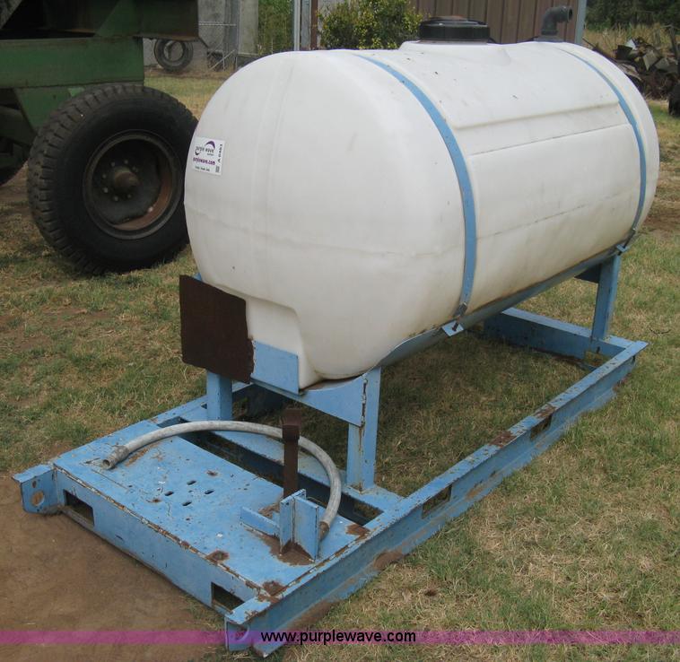 image for item A6483 300 gallon poly spray tank