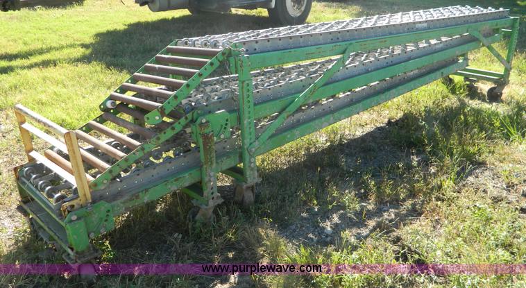 image for item AD9977 Expandable conveyor roller