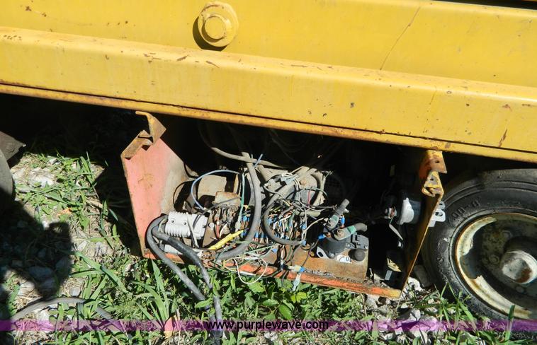 image for item AD9979 Yale SP-16-30 scissor lift