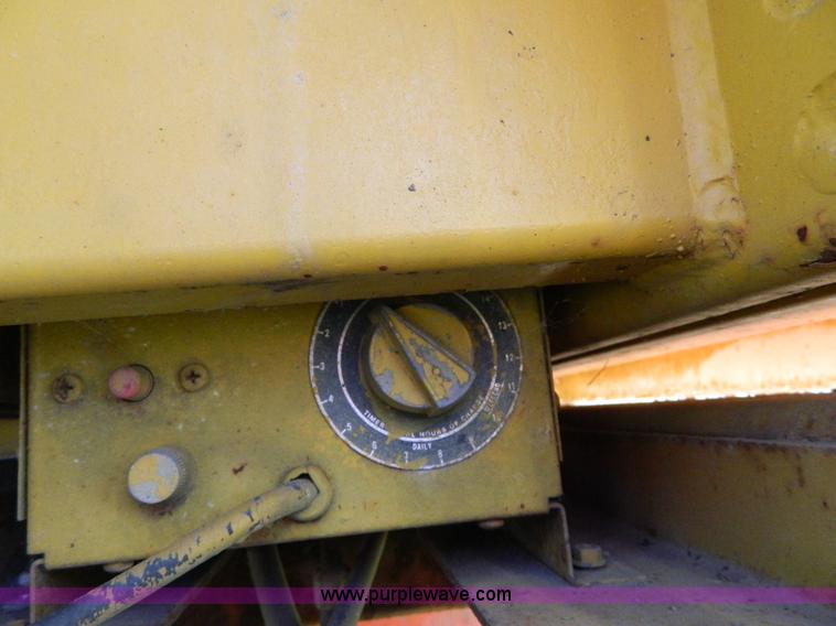 image for item AD9979 Yale SP-16-30 scissor lift