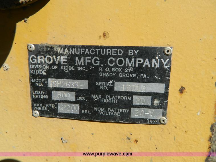 image for item AD9980 Grove SM2633F scissor lift