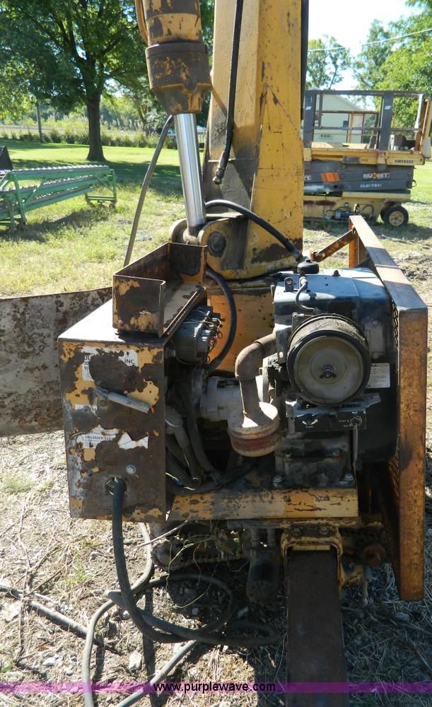 image for item AD9981 Dunbar knuckle boom