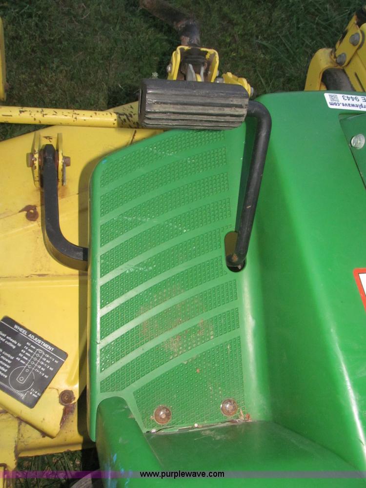image for item AE9443 John Deere F525 lawn mower
