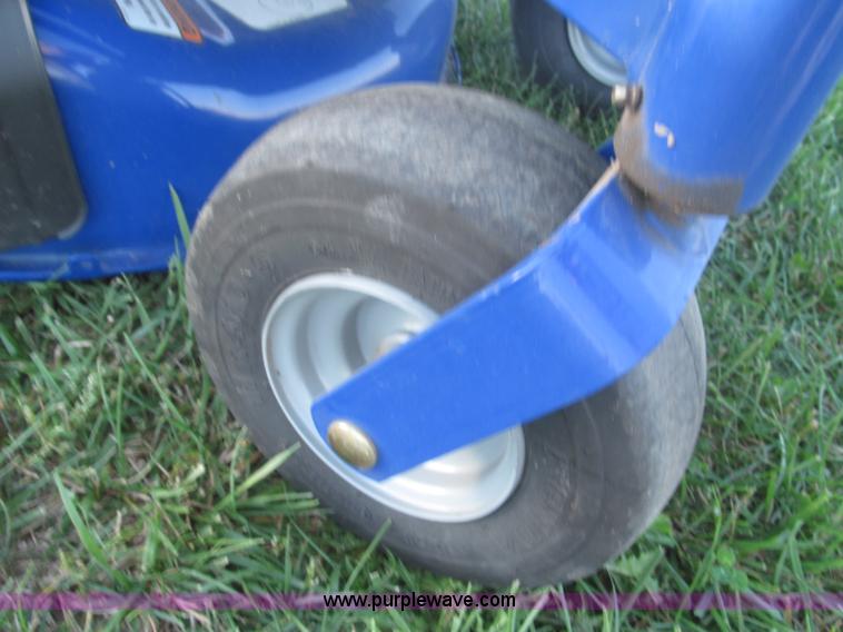 image for item AE9446 2012 Dixon Speed ZTR30 lawn mower