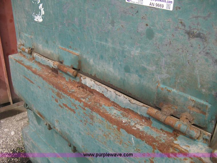 image for item AN9669 Logemann Brothers industrial baler