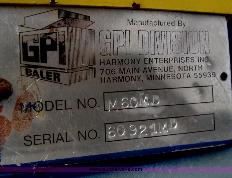 image for item AN9670 Ver-tech M60MD industrial baler