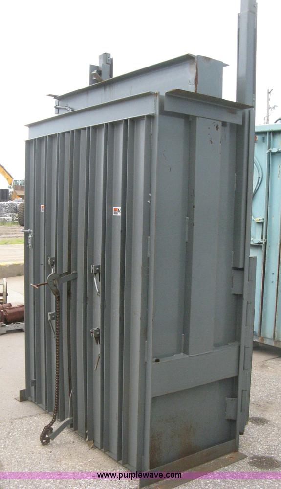 image for item AN9674 Selco V5-HD industrial baler