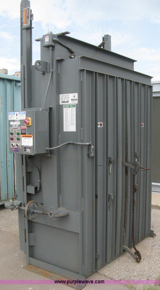 image for item AN9674 Selco V5-HD industrial baler