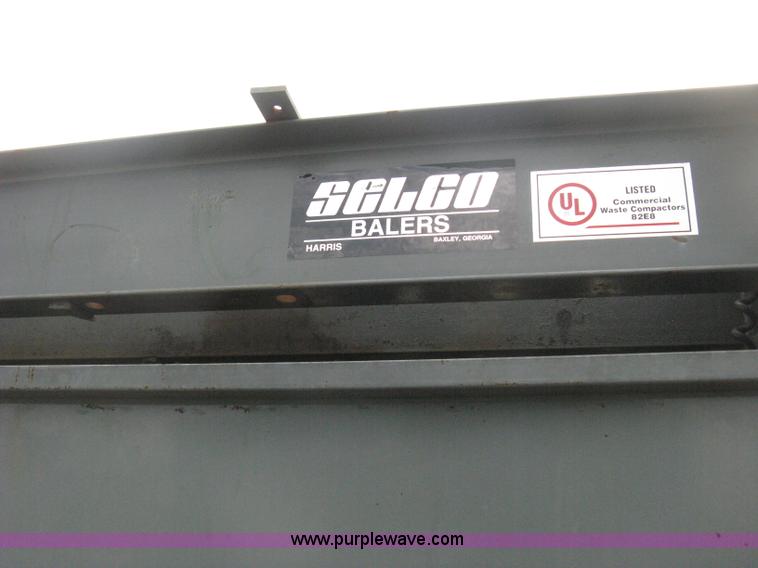 image for item AN9674 Selco V5-HD industrial baler