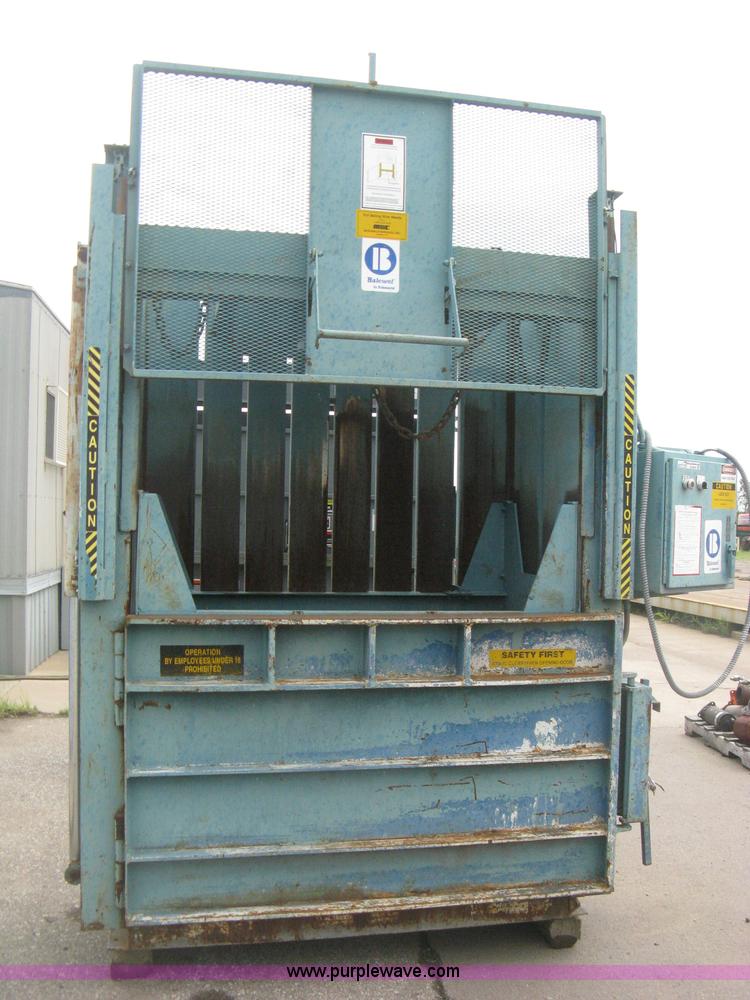 image for item AN9676 Balewel Balemaster 6030-LO.L.U.W-1.X baler