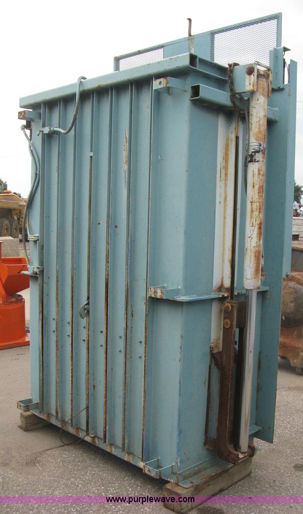 image for item AN9676 Balewel Balemaster 6030-LO.L.U.W-1.X baler