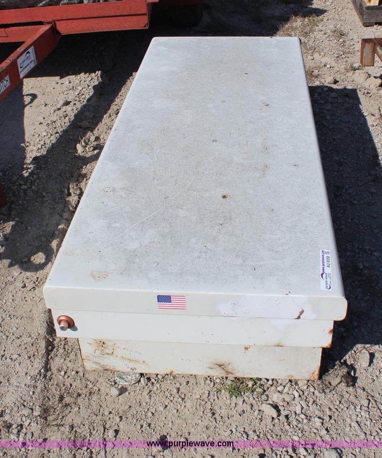 image for item AU9358 Pickup bed toolbox