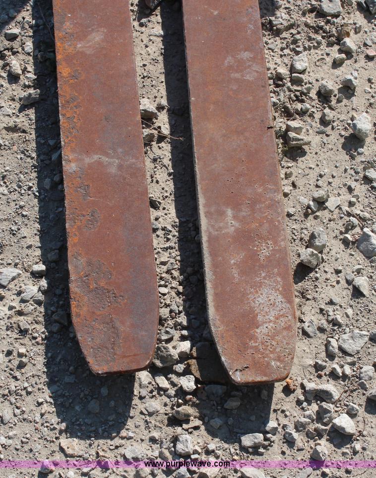 image for item AU9363 (2) 42"L x 4"W pallet forks
