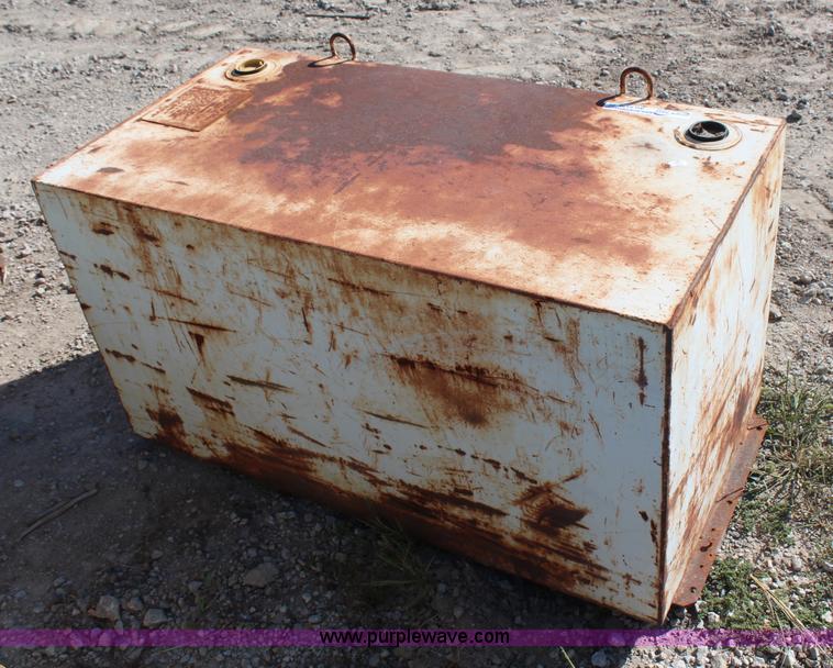 image for item AU9370 100 gallon fuel tank