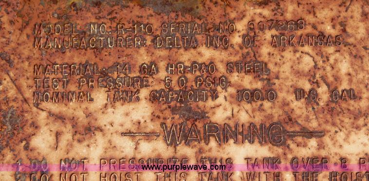 image for item AU9370 100 gallon fuel tank